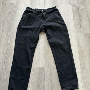 YoungLA Men's Relaxed Black Jeans